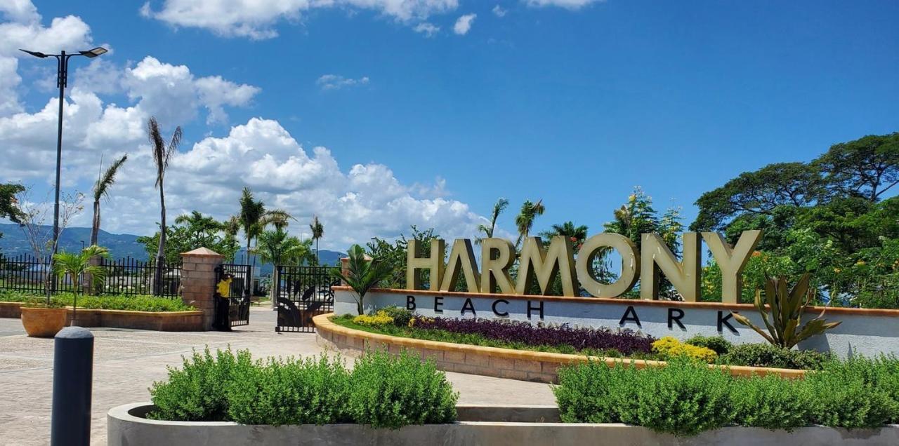 Falcon Shoreline- Airport Pickup Available - Gated-Security มอนเทโกเบย์ ภายนอก รูปภาพ